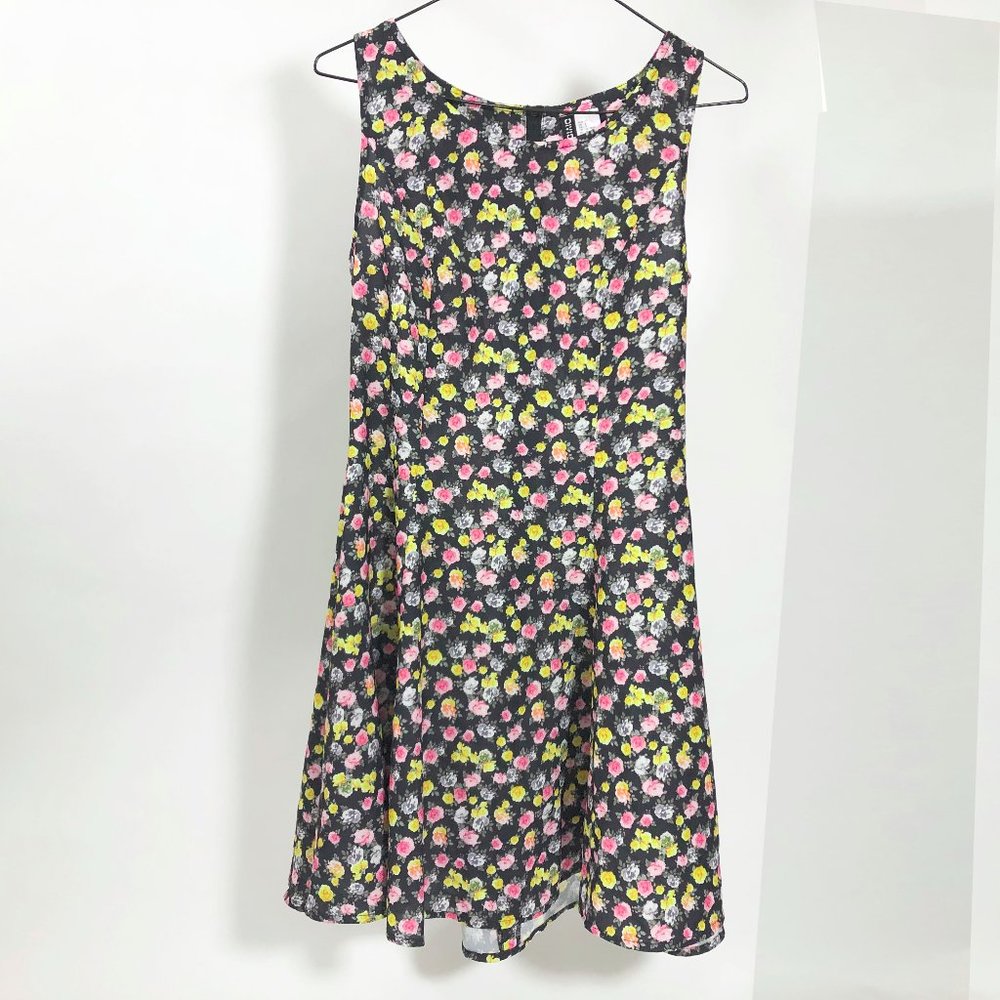 NWT Divided By H&M Black Floral Sleeveless Fit & Flare Zipper Dress Size 8